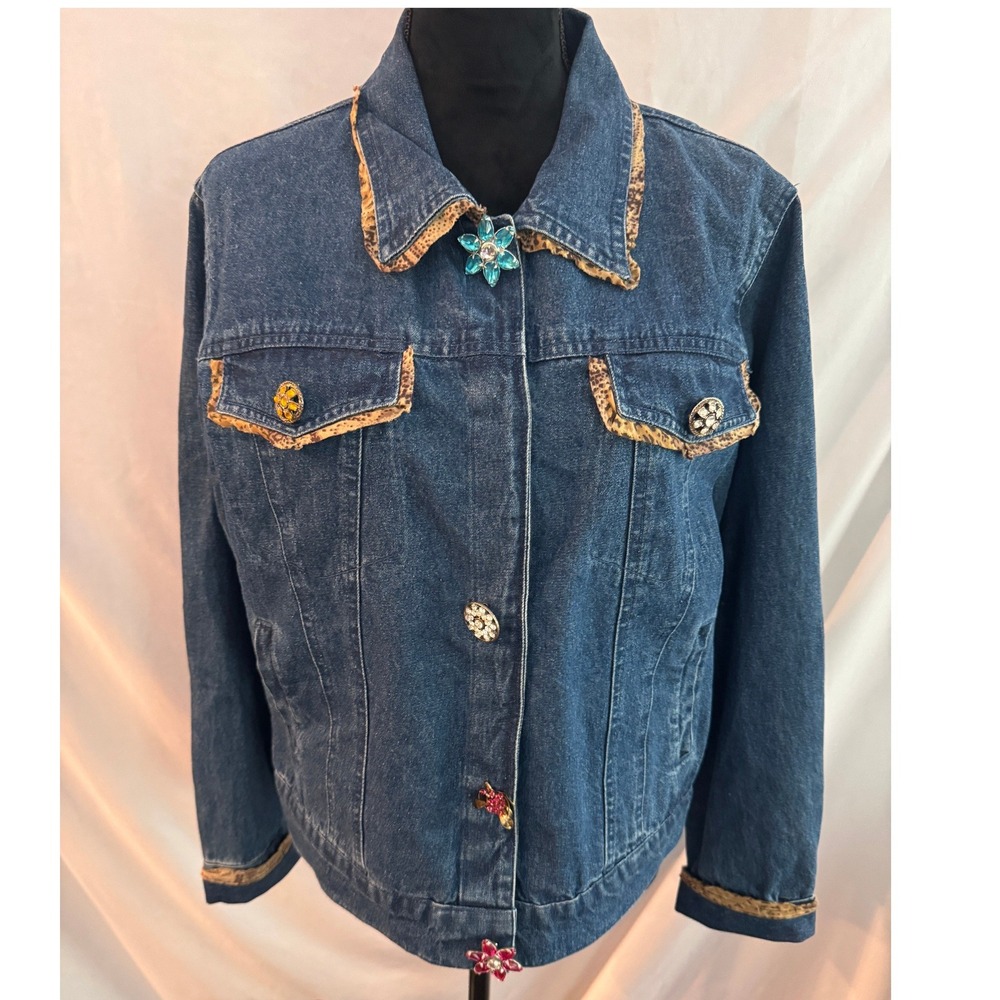 New Direction Women XL Denim Jacket Rhinestone Novelty Buttons Leopard Trim Blue